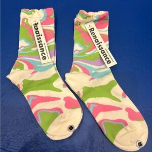 2 pairs - Swirl Crew Socks in Pink & Green